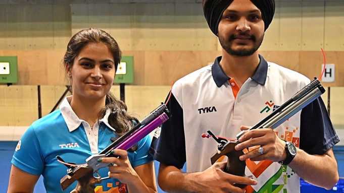 Manu Bhaker-Sarabjot Singh advance to Bronze Medal Match at Paris Olympics